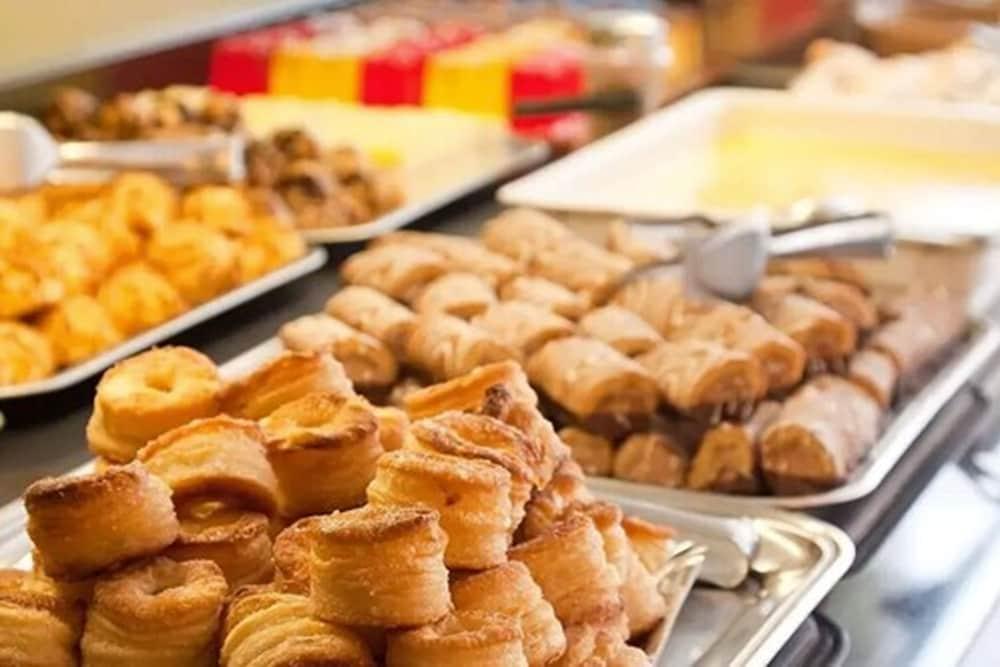 فندق نيكين سبا آند بيزنيس سنتر نيكوتشيا المظهر الخارجي الصورة