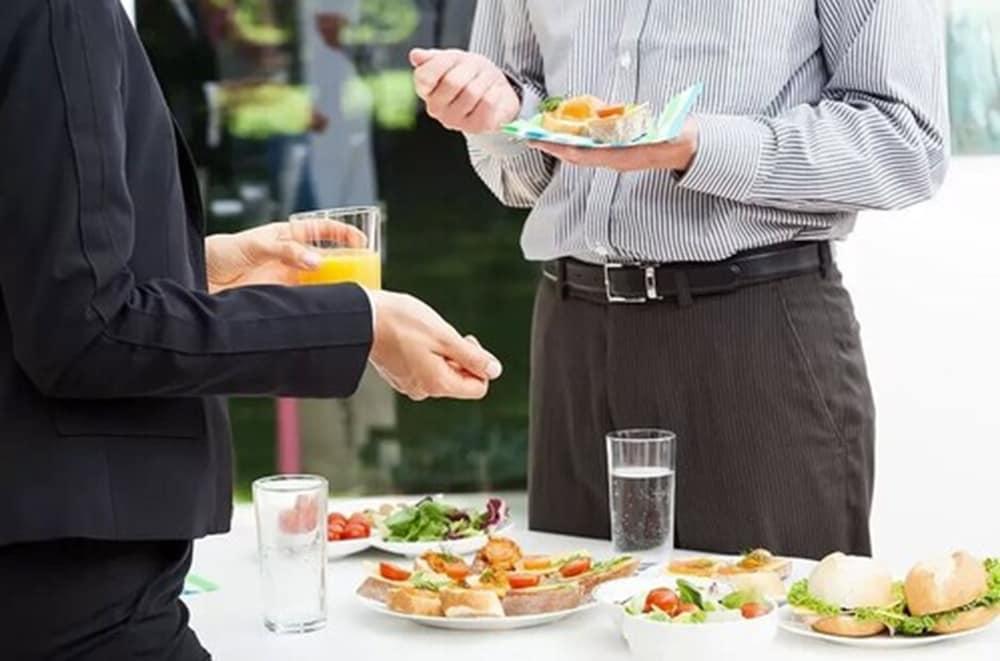 فندق نيكين سبا آند بيزنيس سنتر نيكوتشيا المظهر الخارجي الصورة